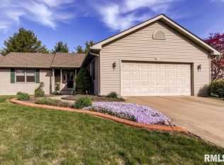 3325 Blueberry Ln, Springfield, IL 62711