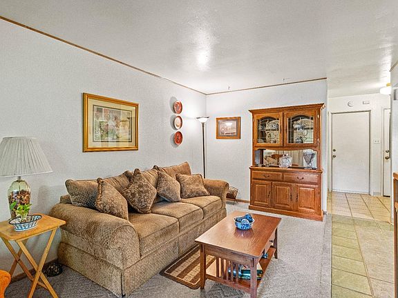 5th image of 755 Myron Place