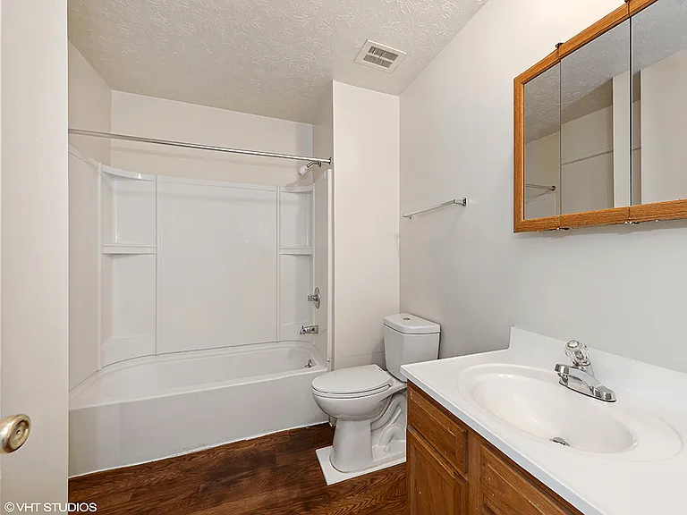 Bright Bathroom!