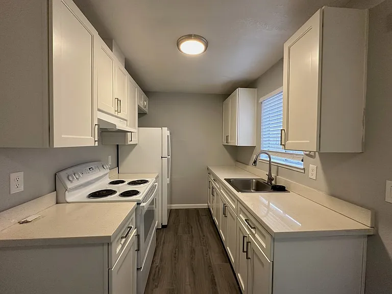 3268-3278 Blue Ridge Circle — Photo 32