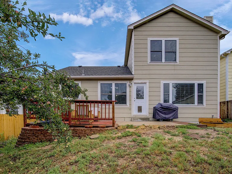 6526 Sproul Ln — Photo 30