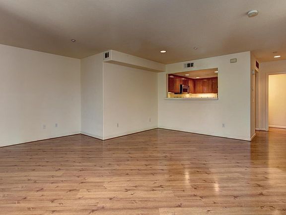 2nd image of 1433 Allegado Aly