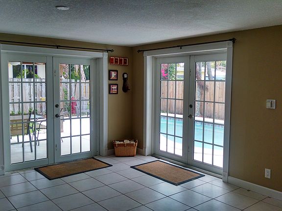 4th image of 3530 NE 26th Ave