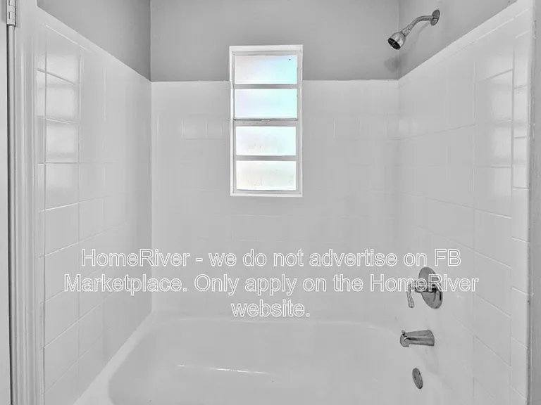 11559 SE 57th Ct — Photo 11