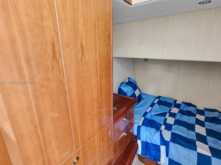 232 W Seaview Dr — Photo 69