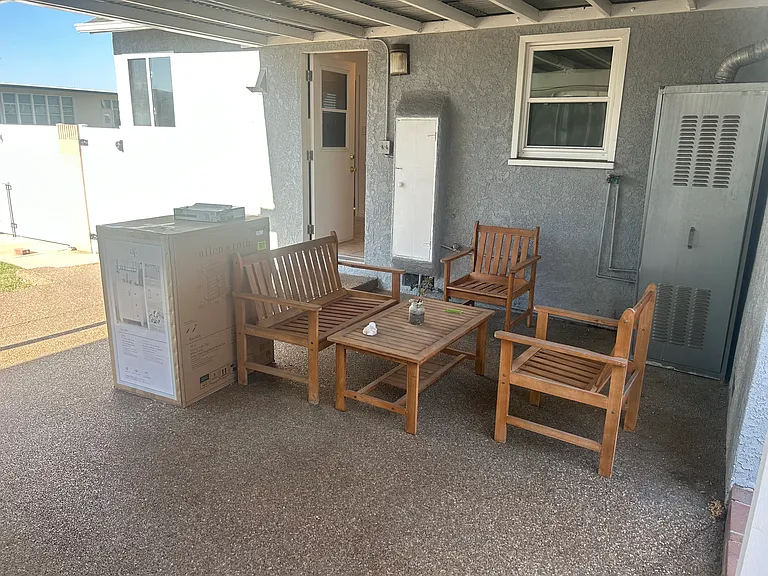 2163 Charlemagne Ave — Photo 14