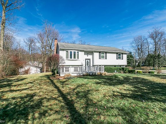 2nd image of 1055 Alden Dr