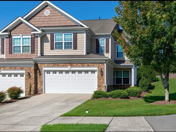 655 Sealine Dr, Cary, NC 27519