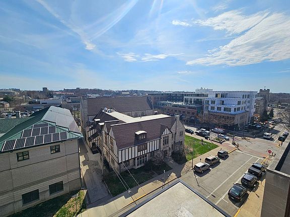 2nd image of 115 N Washington St #4411
