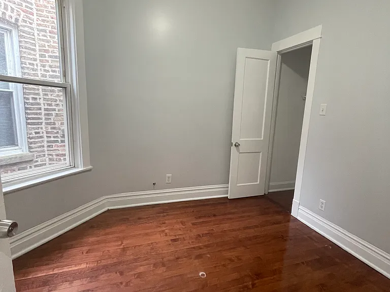 1618 N Kedvale Ave #2 — Photo 8