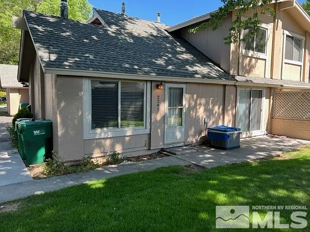 2247 Oppio St photo 1
