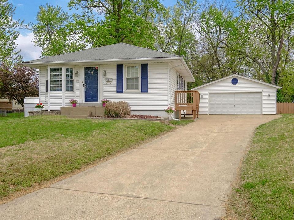 Great curb appeal with large driveway leading to your 24x24 ft. over-sized 2 car garage.