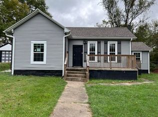 1454 N Sherman Ave, Springfield, MO 65802
