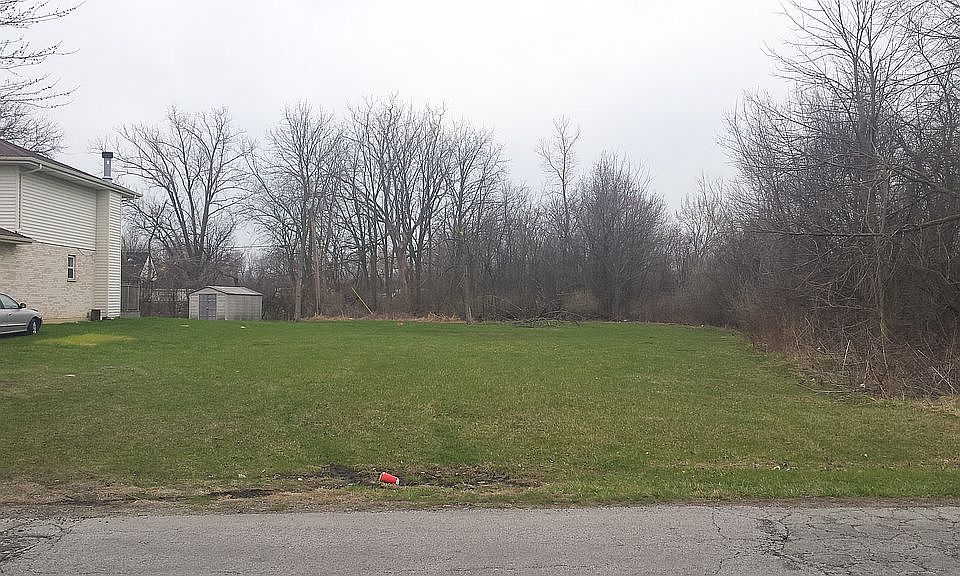 1st image of 3005 W 143rd St