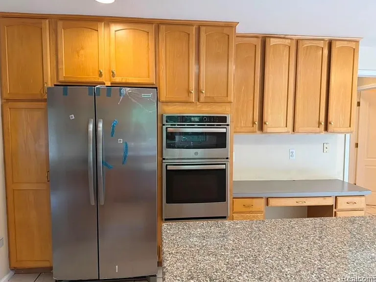 7782 Watford Dr — Photo 18