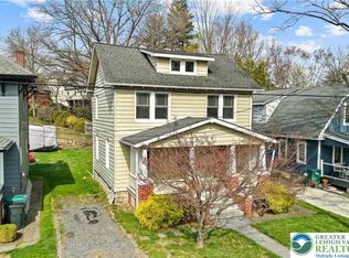 605 Wallace St, Stroudsburg, PA 18360