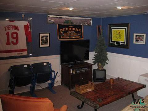 3rd image of 2008 Lennon St