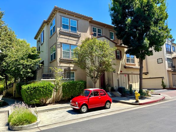 2236 Santoro Ln