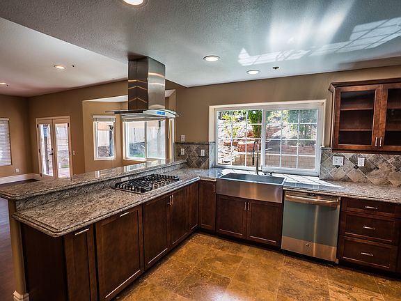 Updated Gourmet Kitchen