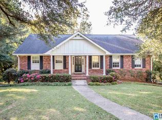 1721 Lincoya Rd, Vestavia, AL 35216