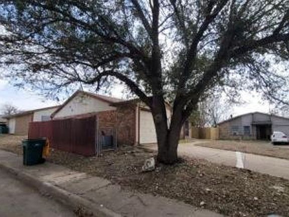 2nd image of 407 Justice Dr