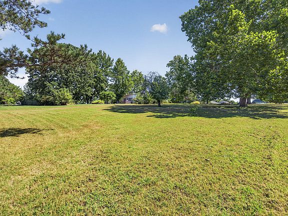 3rd image of Lot 1 N Pine Street