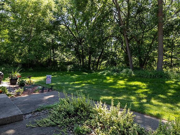 5th image of 259 Ba Wood Ln