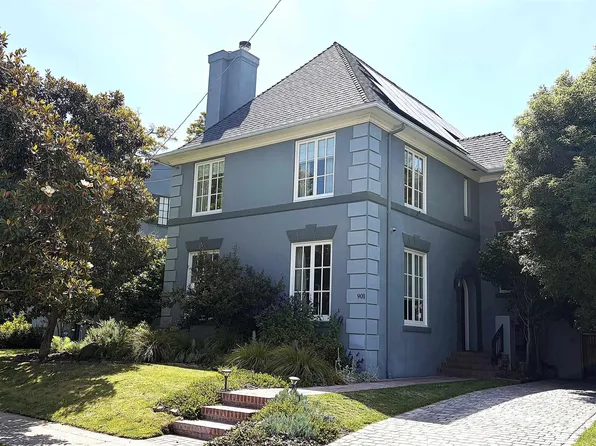 901 Paramount Rd, Oakland, CA 94610