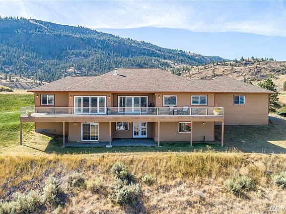 4th image of 4690 Crown Ln