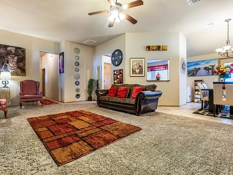 8205 Hillers Rd — Photo 37