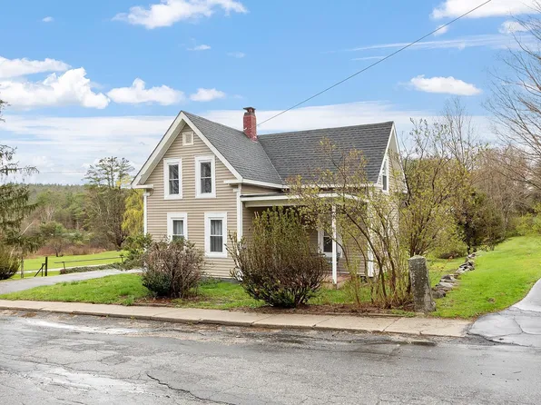11 Greenhouse Lane, Bradford, NH 03221