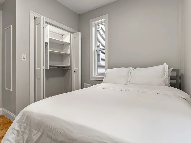 86 Marine Rd #2 — Photo 2