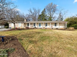 7905 NW Bennington Dr, Knoxville, TN 37909