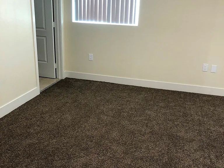 6522 Denver Ave — Photo 16