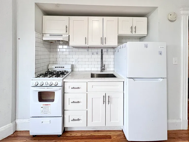 1330 Commonwealth Ave #26 — Photo 12