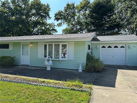 3rd image of 9543 Steffner Dr