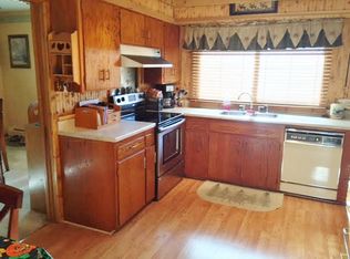 206 S Park Ln, Le Sueur, MN 56058