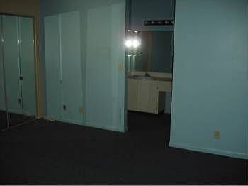 2nd image of 634 Woodgate Cir