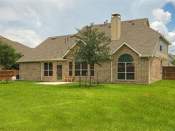 3rd image of 7111 Bearden Falls Ln