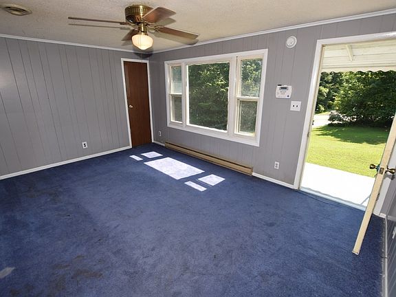 4th image of 1463 Tyler Rd