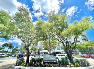 3731 N Country Club Dr APT 1124, Aventura, FL