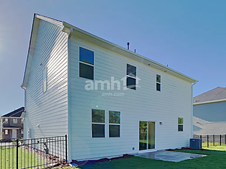 409 Levon Ct — Photo 29