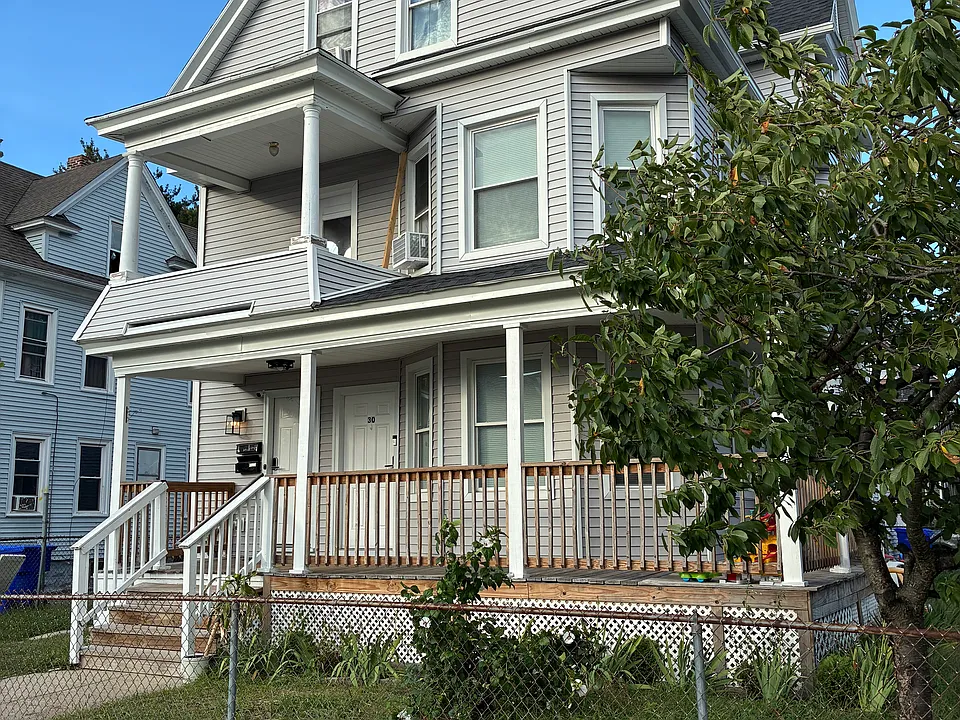 28-30 Kendall St #1
