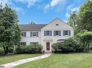334 Canterbury Rd, Westfield, NJ 07090