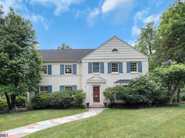 334 Canterbury Rd, Westfield Town, NJ 07090
