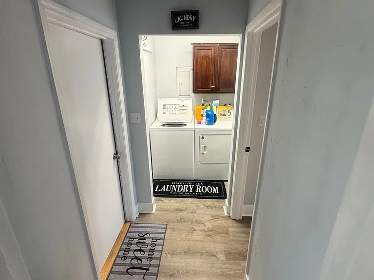 734 Memorial Dr — Photo 26