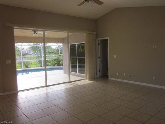 3rd image of 132 SE 5th Pl