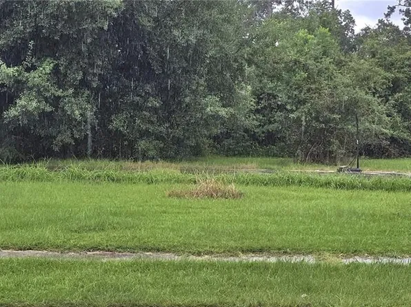 1719 Lynnwood Dr, Slidell, LA 70460