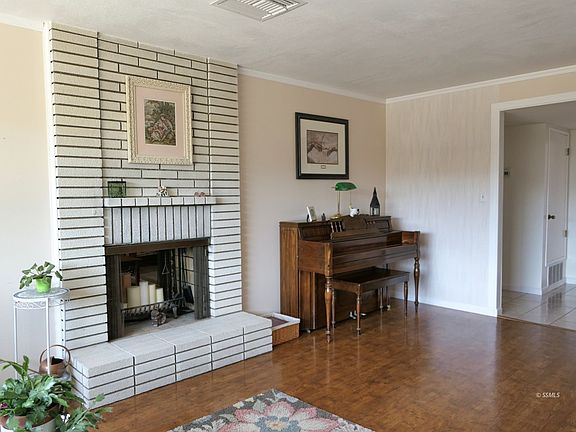 5th image of 541 Kevin Ct