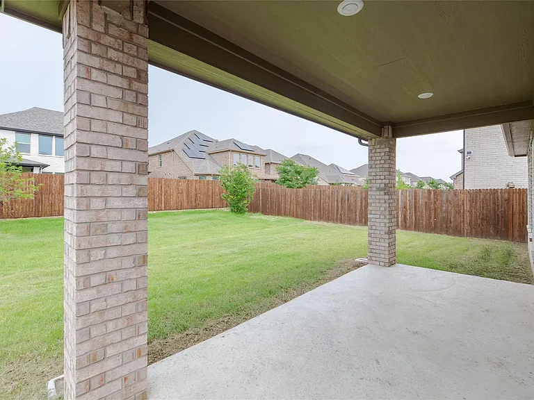 2340 Willow Garden Dr — Photo 18